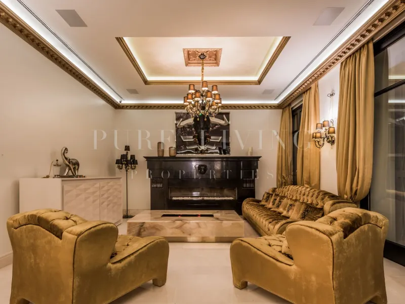 Luxury seven bedroom villa with spectacular views in Hacienda Las Chapas, Marbella East.