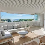 Exclusive Beachside Apartment with Panoramic Sea Views on the Golden Mile 1