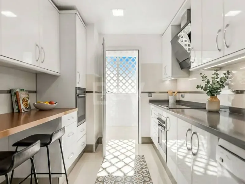 Exclusive Beachside Apartment with Panoramic Sea Views on the Golden Mile