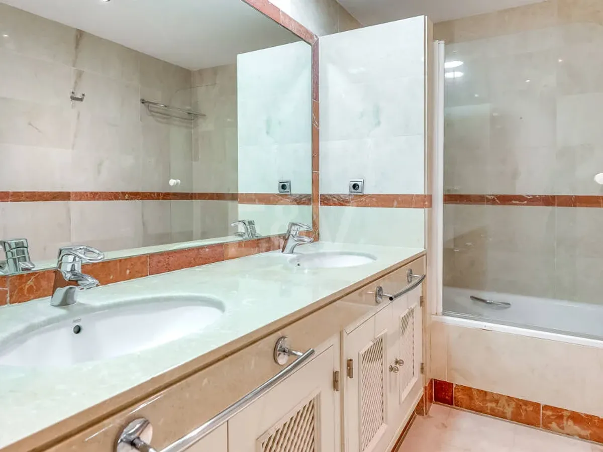 Exclusive Beachside Apartment with Panoramic Sea Views on the Golden Mile