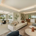 Villa-Style Triplex with Private Garden and Sea Views on Marbella’s Golden Mile 4