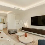 Villa-Style Triplex with Private Garden and Sea Views on Marbella’s Golden Mile 6