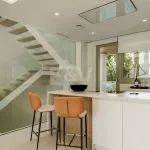 Villa-Style Triplex with Private Garden and Sea Views on Marbella’s Golden Mile 11