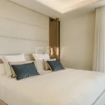 Villa-Style Triplex with Private Garden and Sea Views on Marbella’s Golden Mile 14