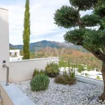 Exclusive South-Facing Penthouse in Palo Alto Marbella with Panoramic Sea Views 7