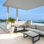 Exclusive South-Facing Penthouse in Palo Alto Marbella with Panoramic Sea Views 9