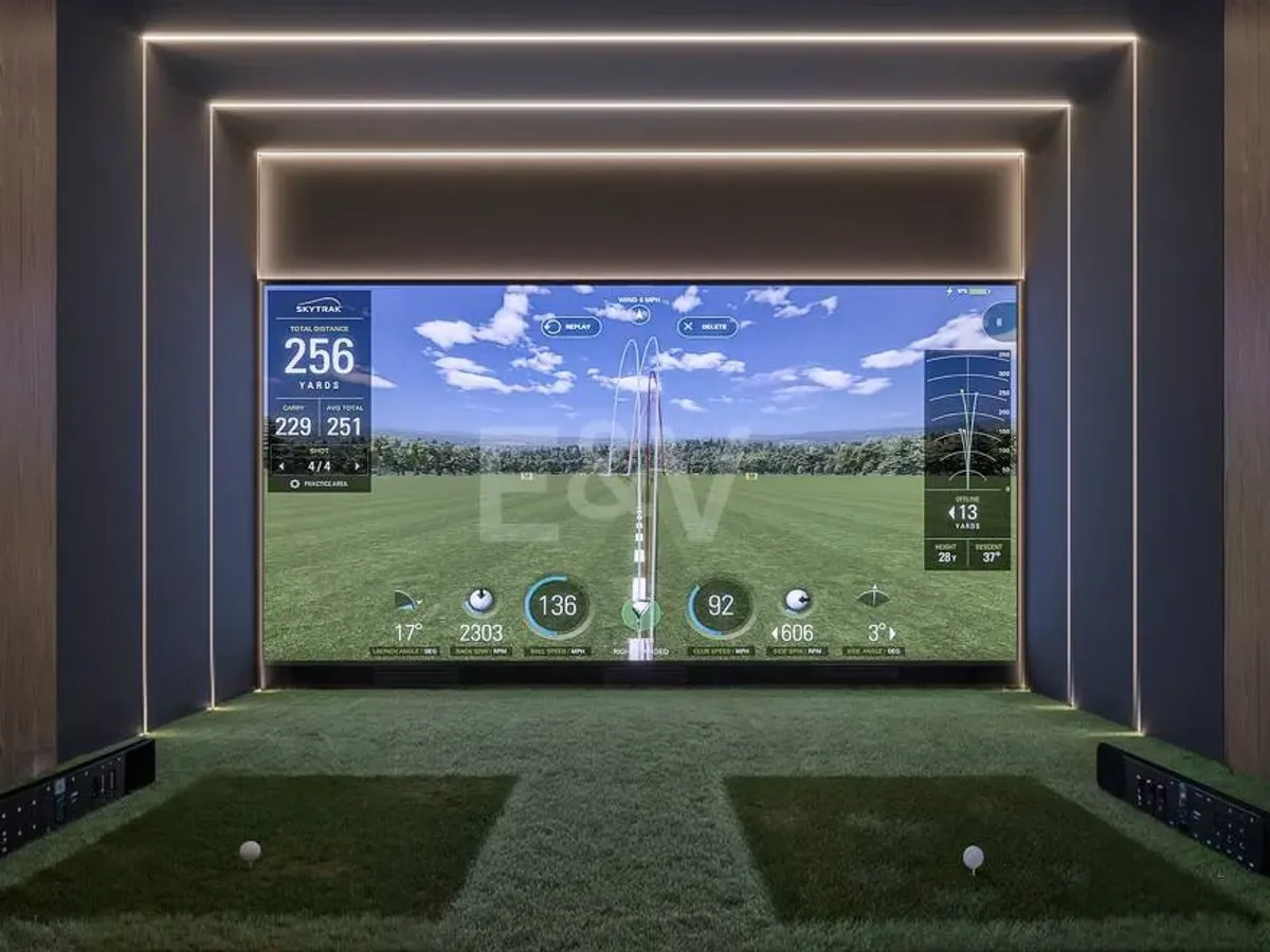 Garden Apartment with Panoramic Sea and Mountain Views in a Luxury Urbanization