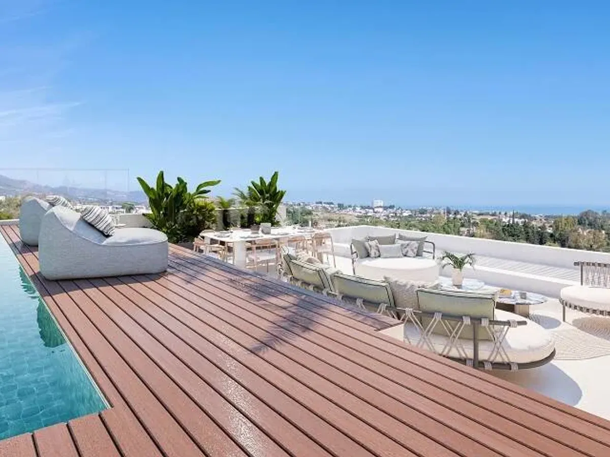 New-Build Penthouse with Sea-View Terraces, Private Rooftop Leisure Level and Resort-Style Facilities