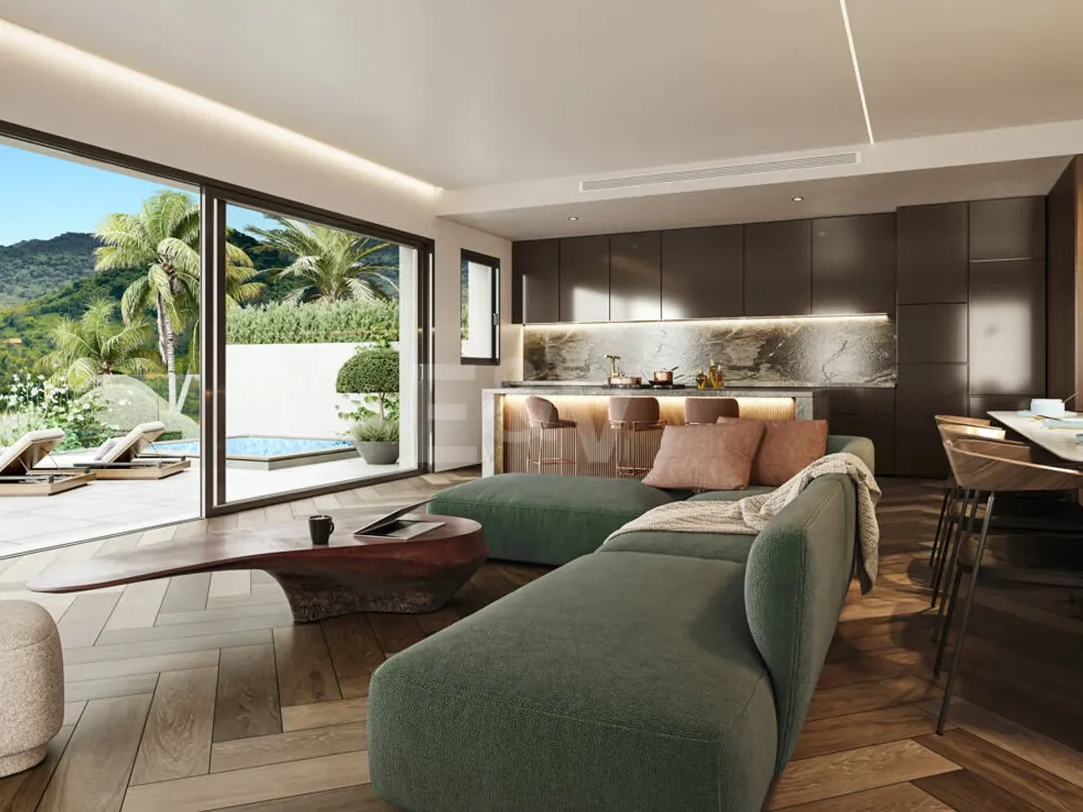 Exclusive Duplex with Private Garden and Pool in Rio Real