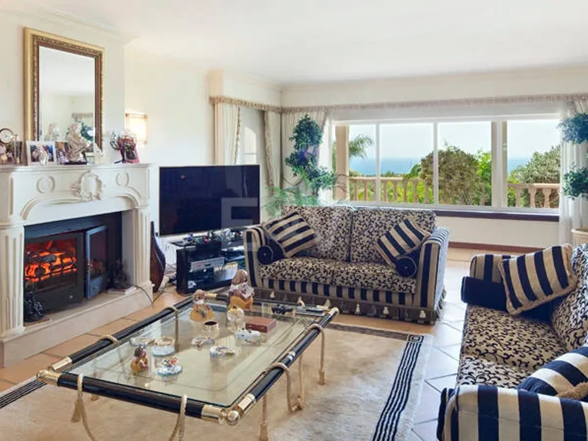 Villa with Panoramic Views in Los Altos de los Monteros