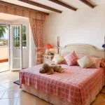 Villa with Panoramic Views in Los Altos de los Monteros 11