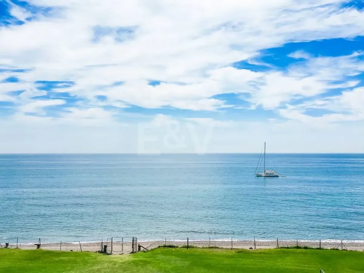 Frontline Guadalmina Beachside Beach Plot with Villa in Marbella