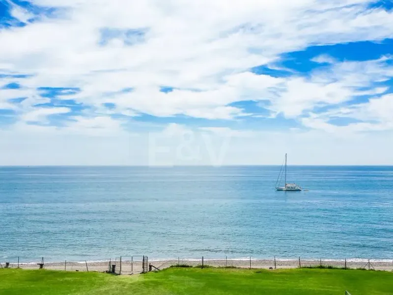 Frontline Guadalmina Beachside Beach Plot with Villa in Marbella