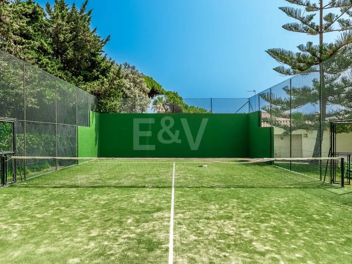 Frontline Guadalmina Beachside Beach Plot with Villa in Marbella