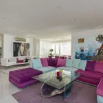 A penthouse where the sea view is the limit in Torre Real, Marbella East 4