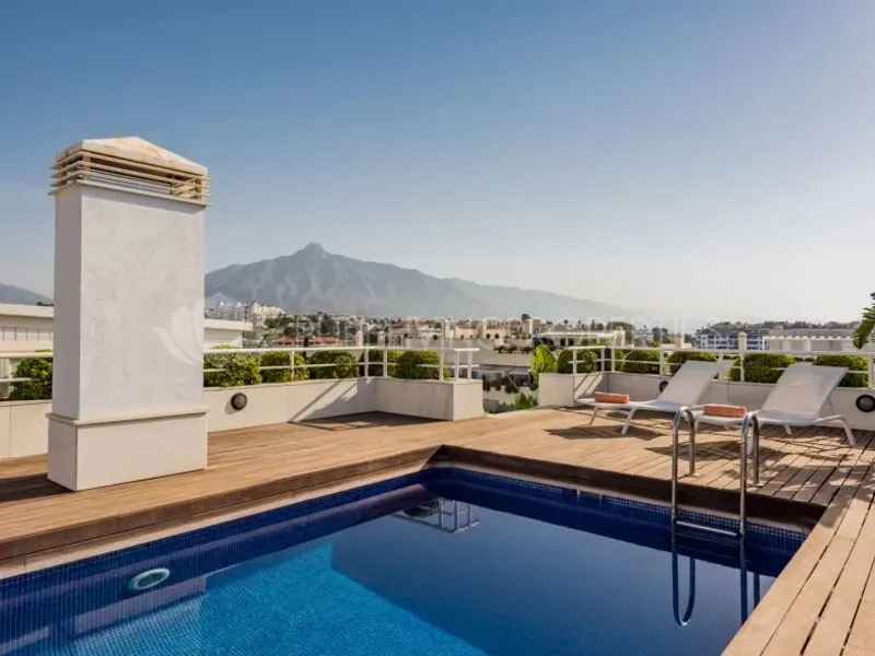 Penthouses in Marbella – a villa with a seaside view