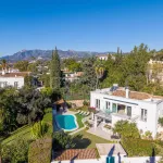Villa Olicana - Elegant Family Villa with Outdoor Living and Prime Location -El Rosario, Marbella East 1