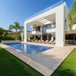 Contemporary Villa Within a Secure Gated Community - Nueva Andalucia 1
