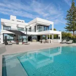 Villa Elite - Contemporary Villa With Panoramic Sea, Golf, Gibraltar and Mountain Views- Paraiso Alto, Benahavís- 3