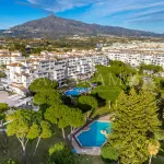 Elegant and sleek two-bedroom apartment in Playas del Duque 1