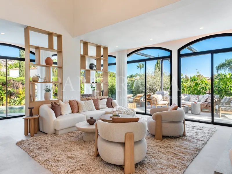 Modern and sleek villa in a gated community in Nueva Andalucía