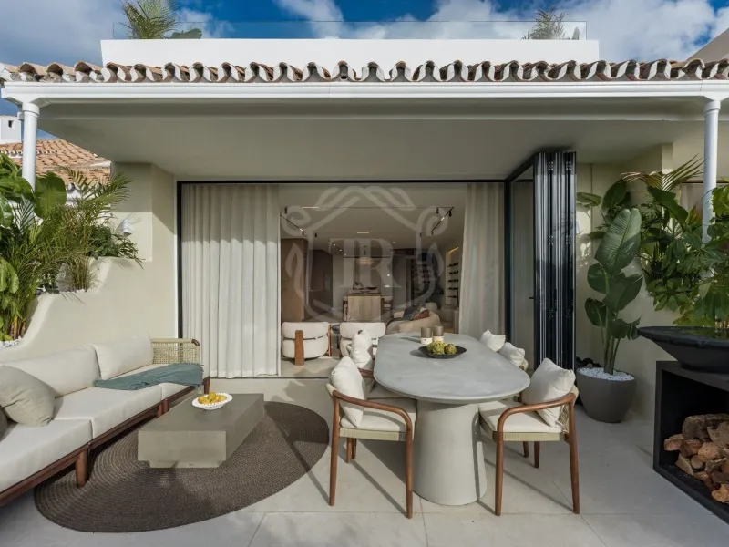 Elegant Three-Bedroom Town House in Nueva Andalucia, Marbella