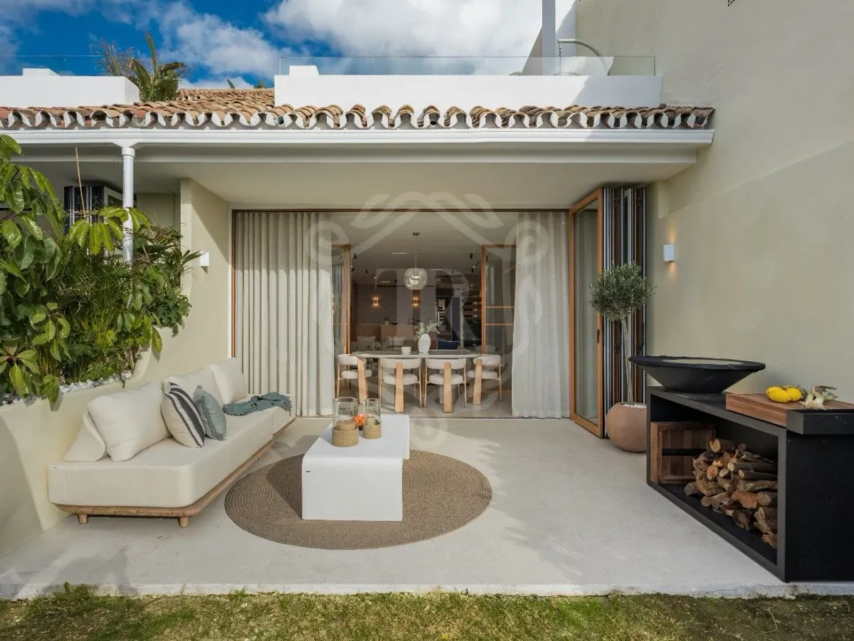 Elegant Four-Bedroom Town House in Nueva Andalucia, Marbella