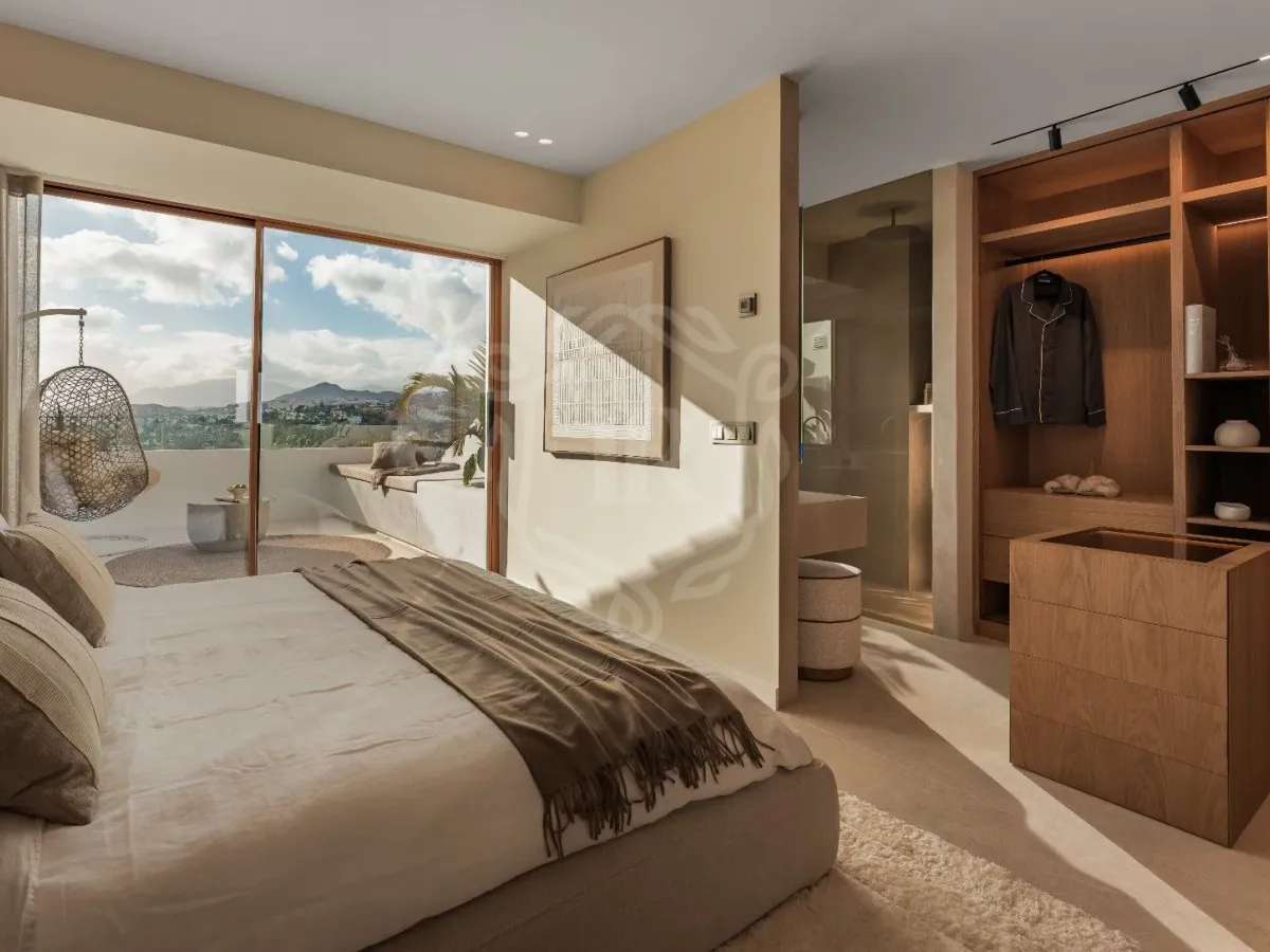 Elegant Four-Bedroom Town House in Nueva Andalucia, Marbella