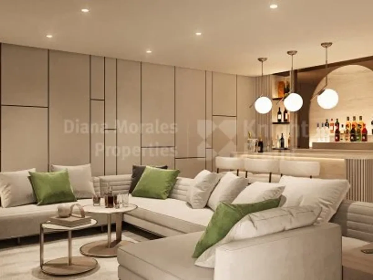 Altura Residences 2, morning light and sea views in La Quinta