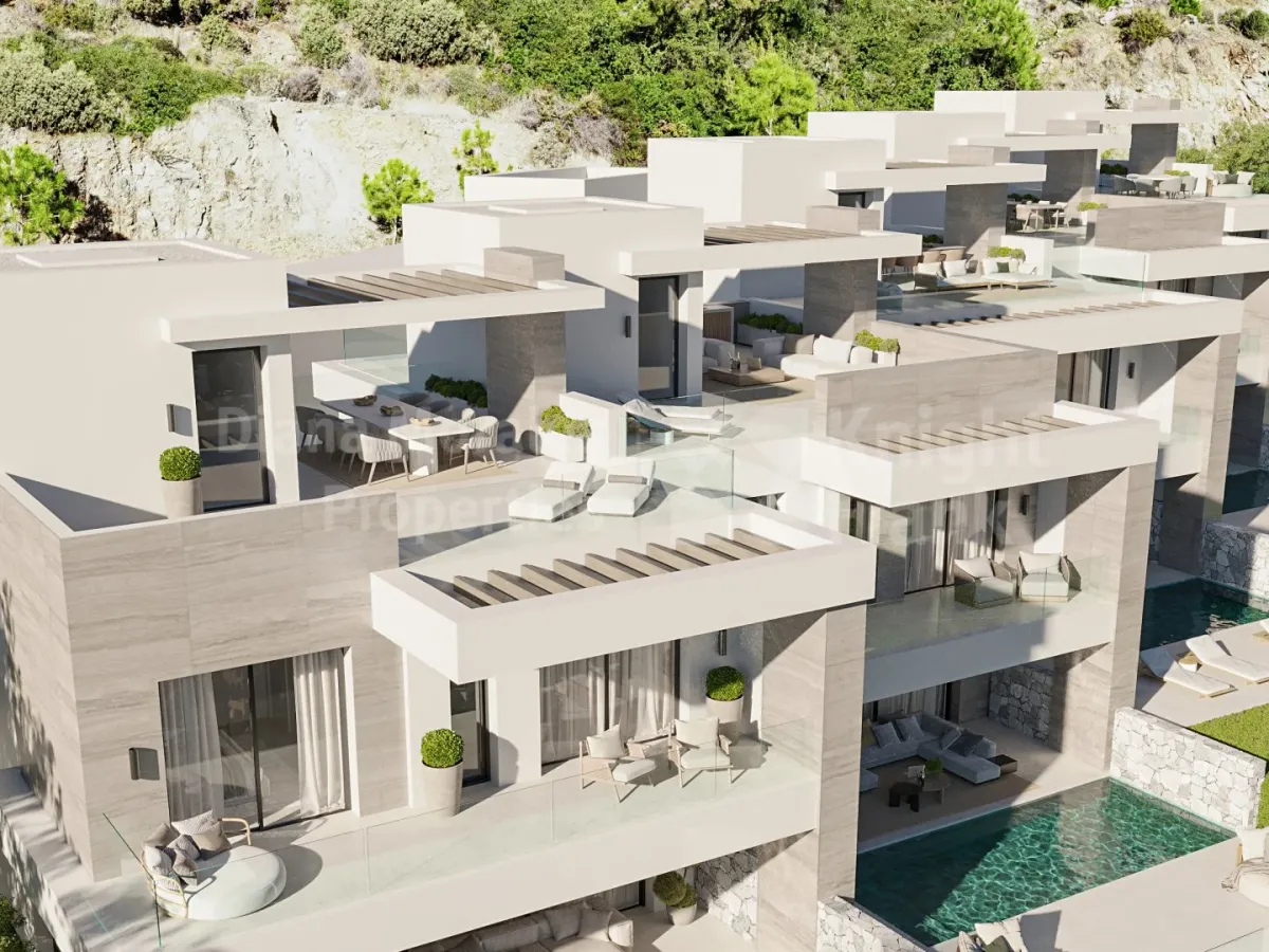 Altura Residences 2, morning light and sea views in La Quinta