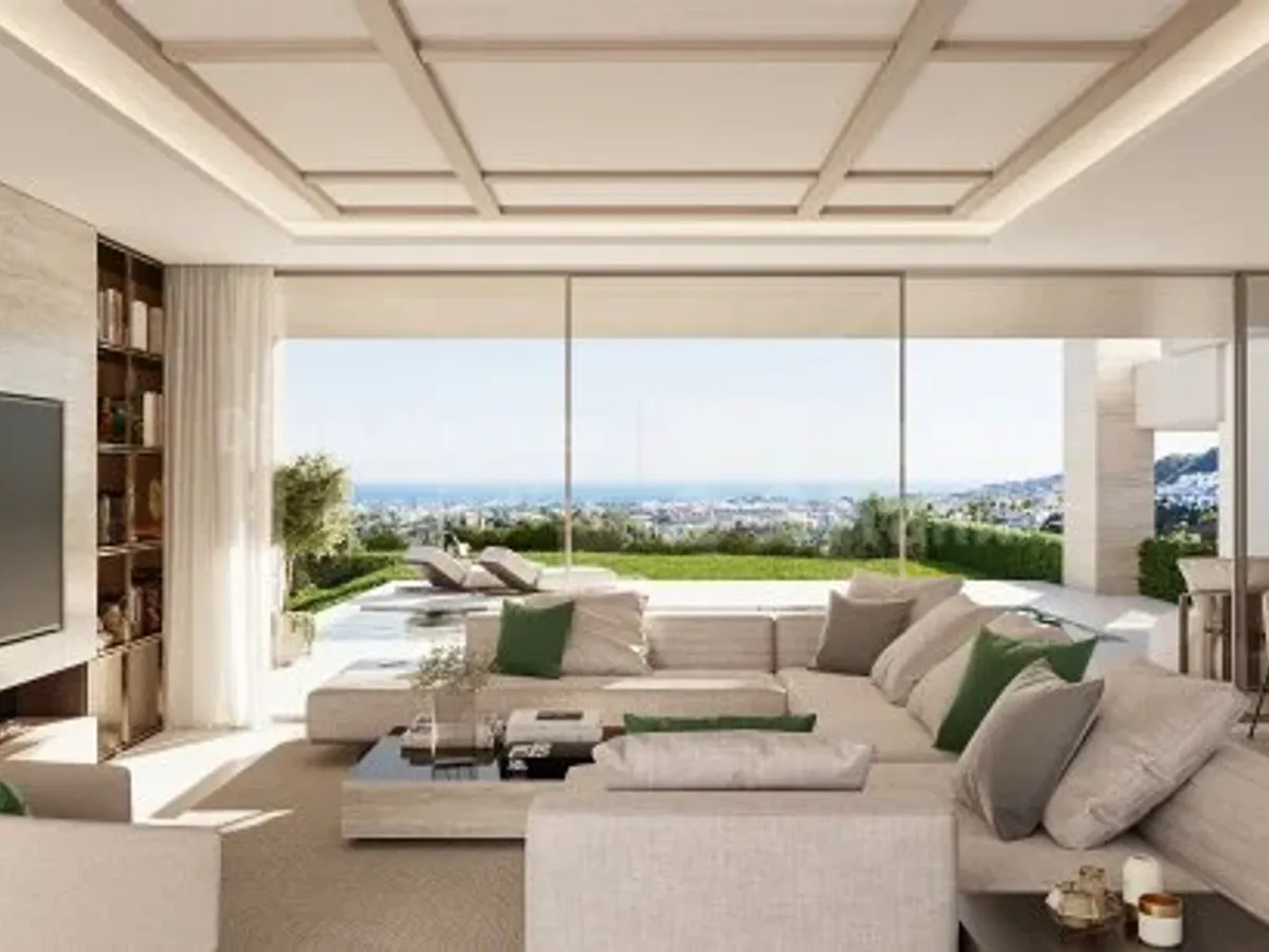 Altura Residences 1, corner villa with panoramic views in La Quinta