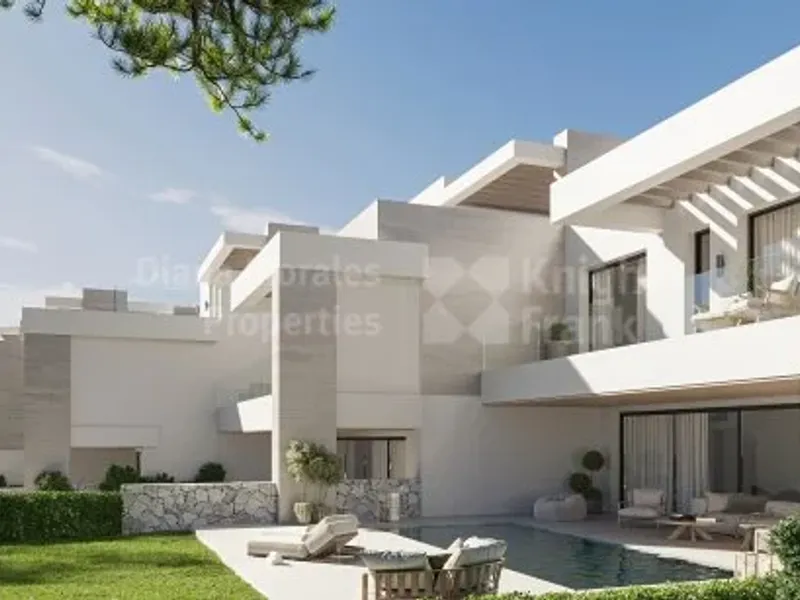 Altura Residences 1, corner villa with panoramic views in La Quinta