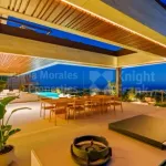 Benahavis, Five-bedroom furnished villa with unparalleled views of the sea 2