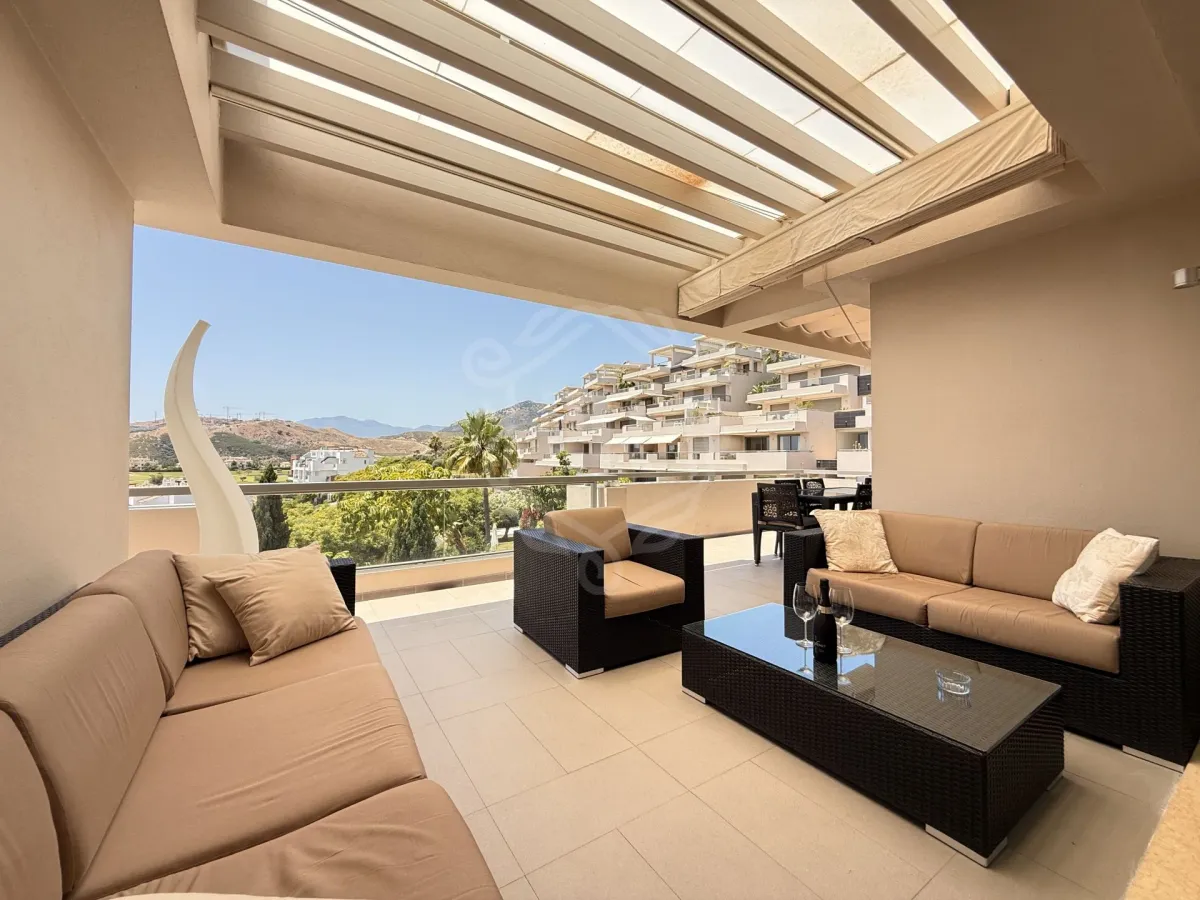 Luxurious Three-Bedroom Apartment with Panoramic Views in Los Arrayanes Golf, Benahavis