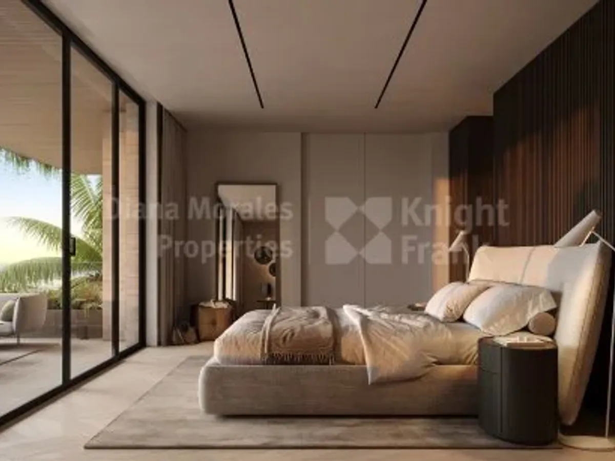 Benahavis, Five-bedroom villa with unparalleled views of Marbella and the sea