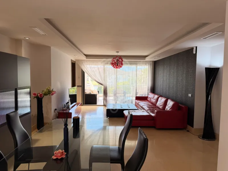 Luxurious Three-Bedroom Apartment with Panoramic Views in Los Arrayanes Golf, Benahavis