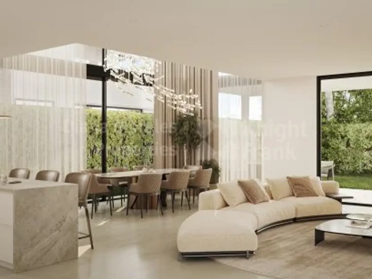 Pinomar, New four bedroom beachside villa in East of Marbella