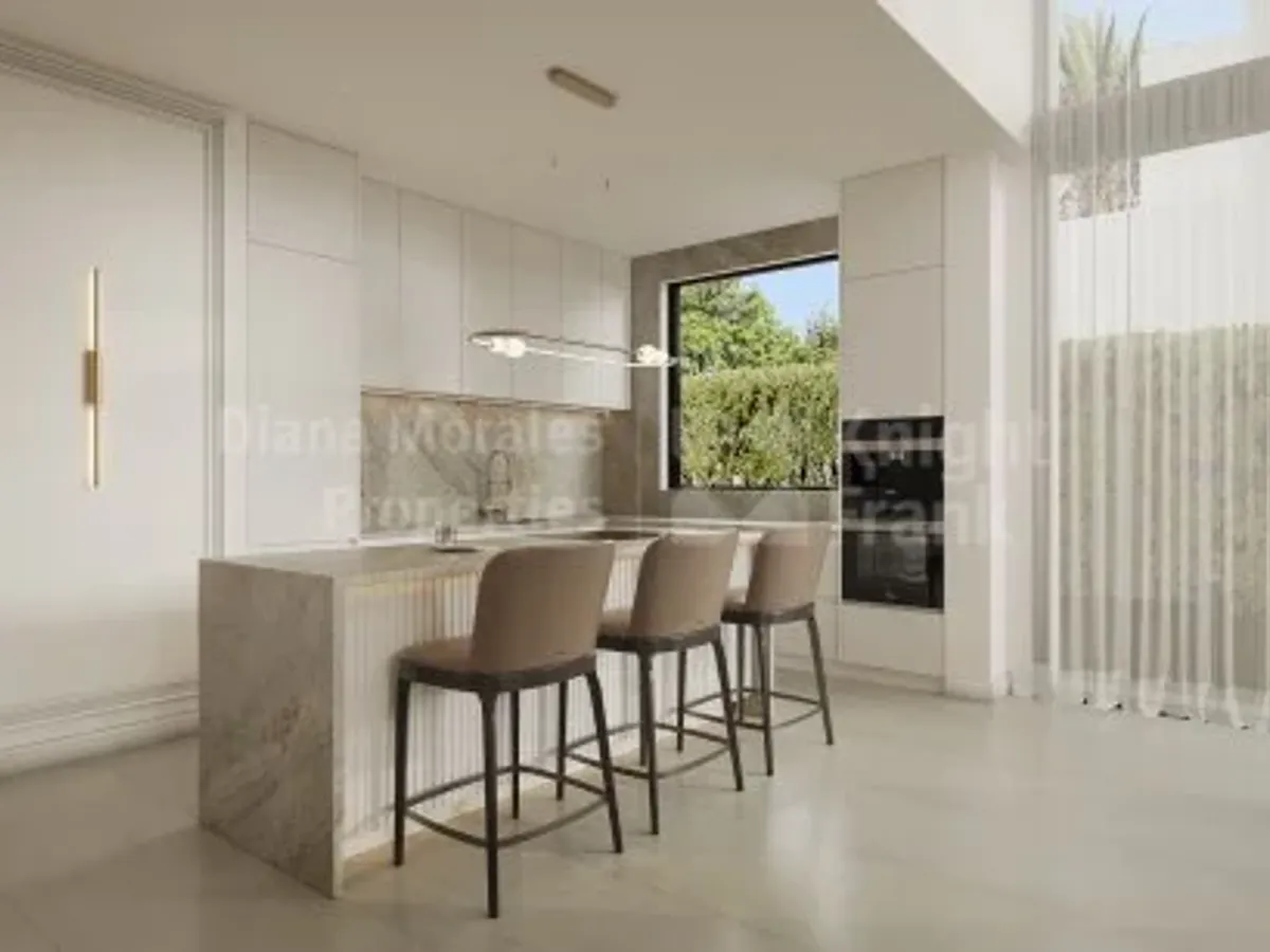 Pinomar, New contemporary four-bedroom beachside villa in East of Marbella