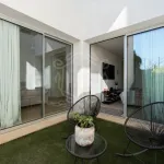 Elegant Three-Bedroom Duplex with Panoramic Views in Marbella Club Hills, Benahavis 6