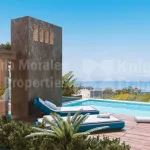 Rio Real, Semi-detached house in gated community with stunning views 1