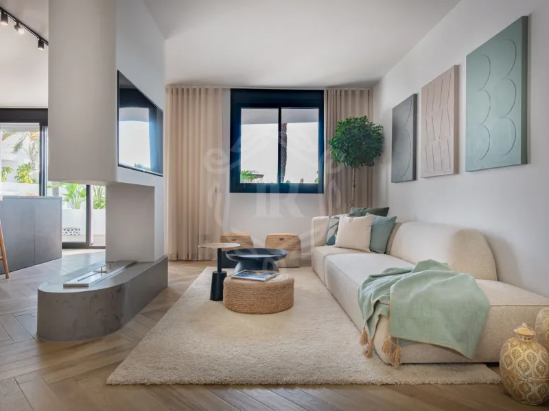 Elegant Three-Bedroom Apartment in Nueva Andalucia, Marbella