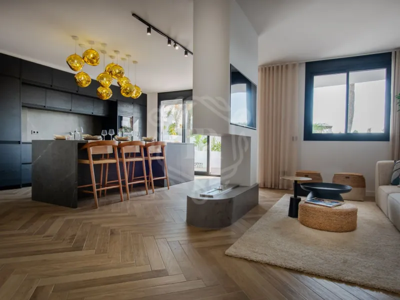 Elegant Three-Bedroom Apartment in Nueva Andalucia, Marbella