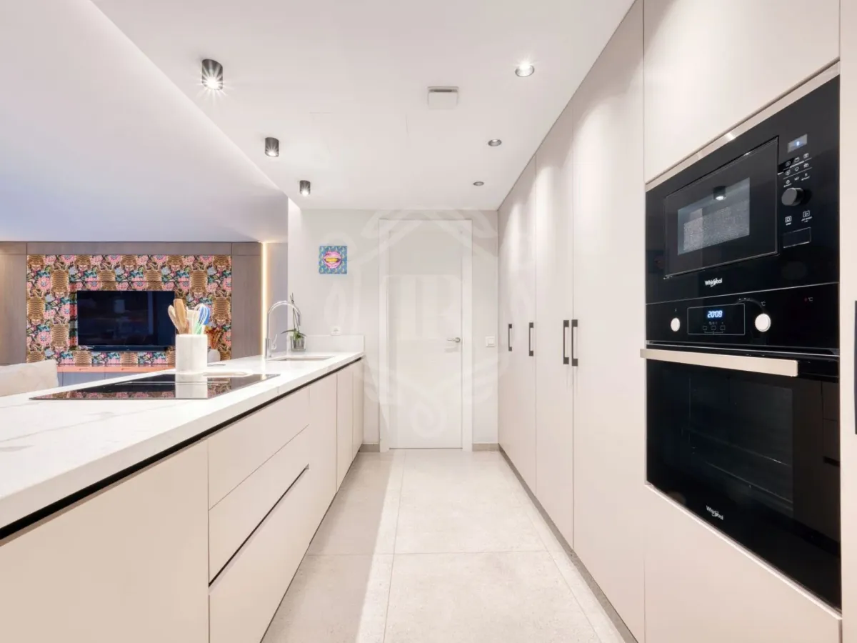 Spacious Duplex Penthouse with Panoramic Views in San Pedro de Alcantara