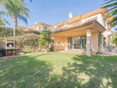 3 Bedroom Villa For SaleRiviera del Sol