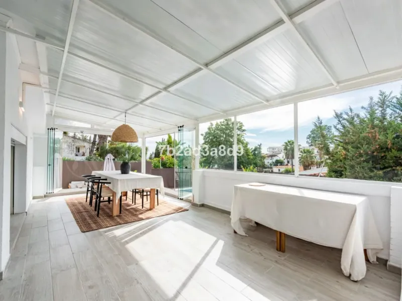 3 Bedroom Villa For SaleNueva Andalucía