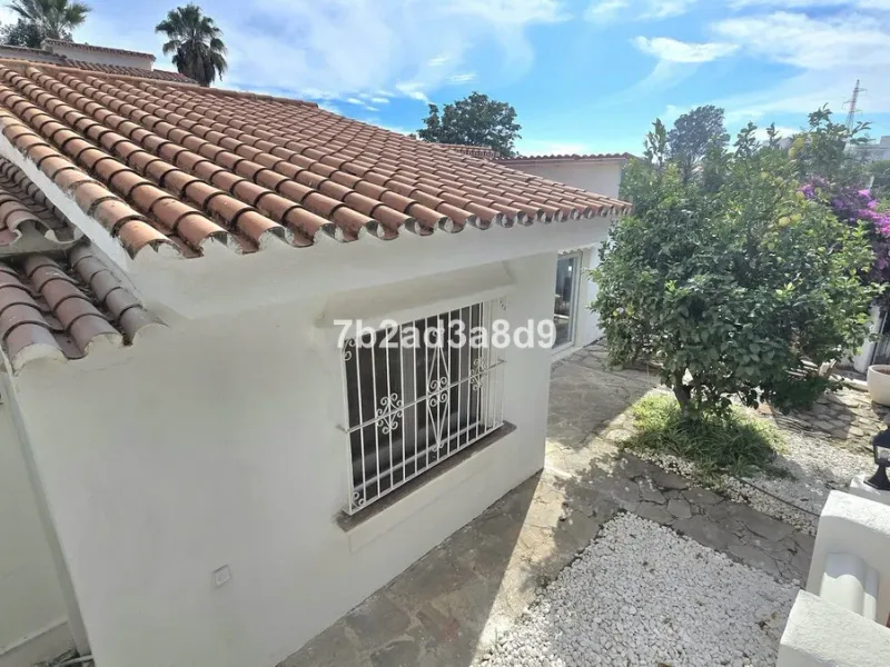 3 Bedroom Villa For SaleNueva Andalucía