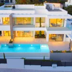 Villa Olicana - Elegant Family Villa with Outdoor Living and Prime Location -El Rosario, Marbella East 5