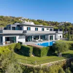 Villa Olicana - Elegant Family Villa with Outdoor Living and Prime Location -El Rosario, Marbella East 6