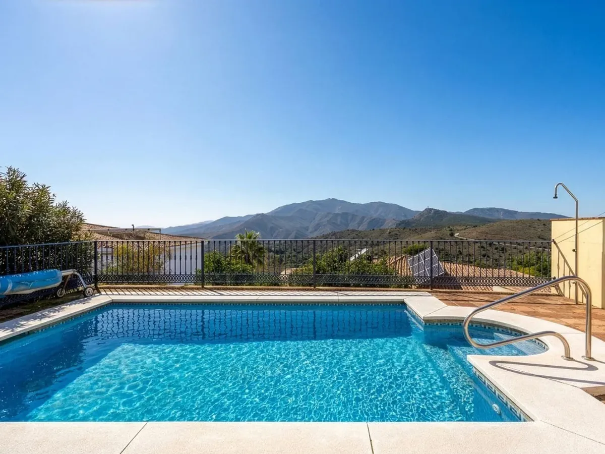 3 Bedroom Villa For SaleAlhaurin Golf