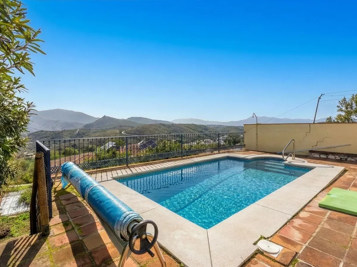 3 Bedroom Villa For SaleAlhaurin Golf